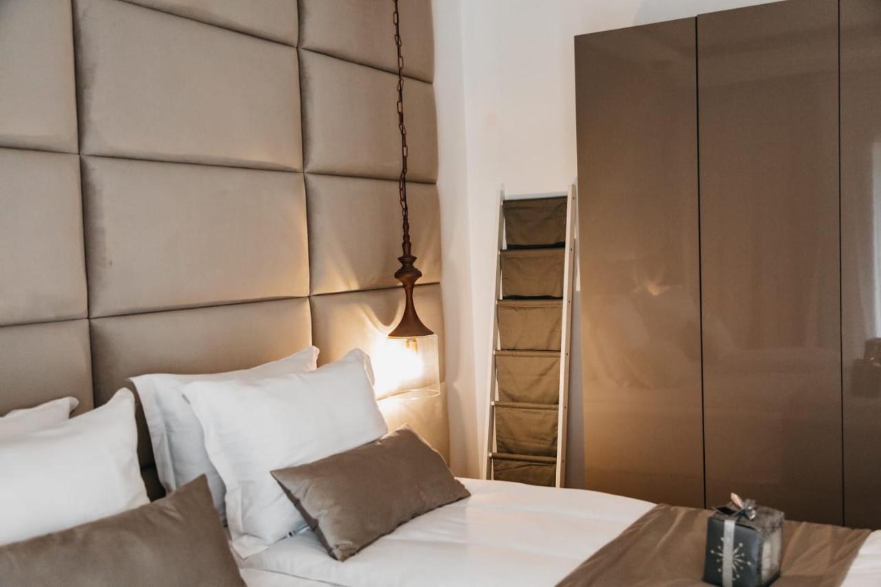 The Berg'S 3 Apartment Ocna Mures Ngoại thất bức ảnh